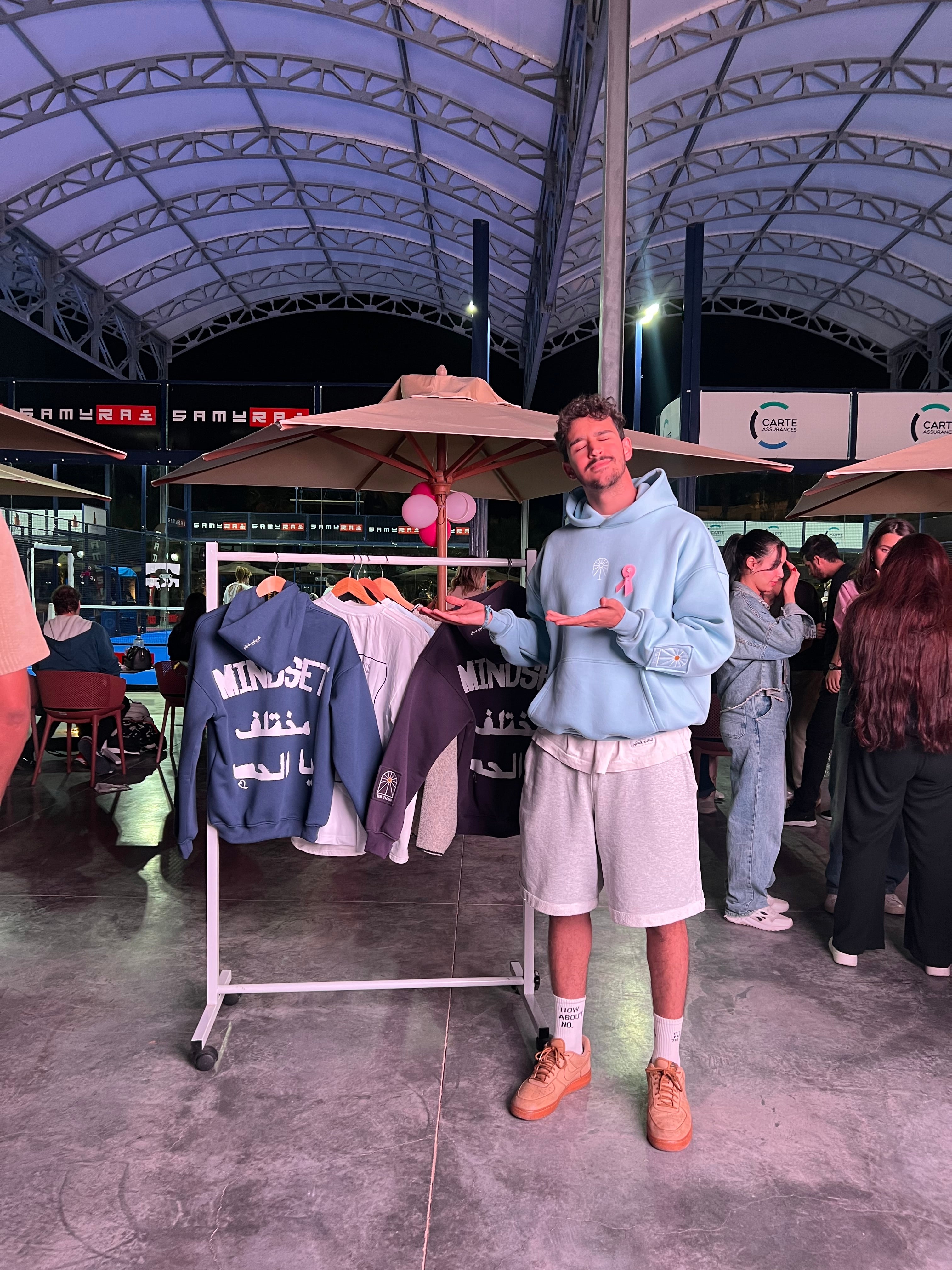 Simple Blue Sky Hoodie - Mindset Mokhtalef