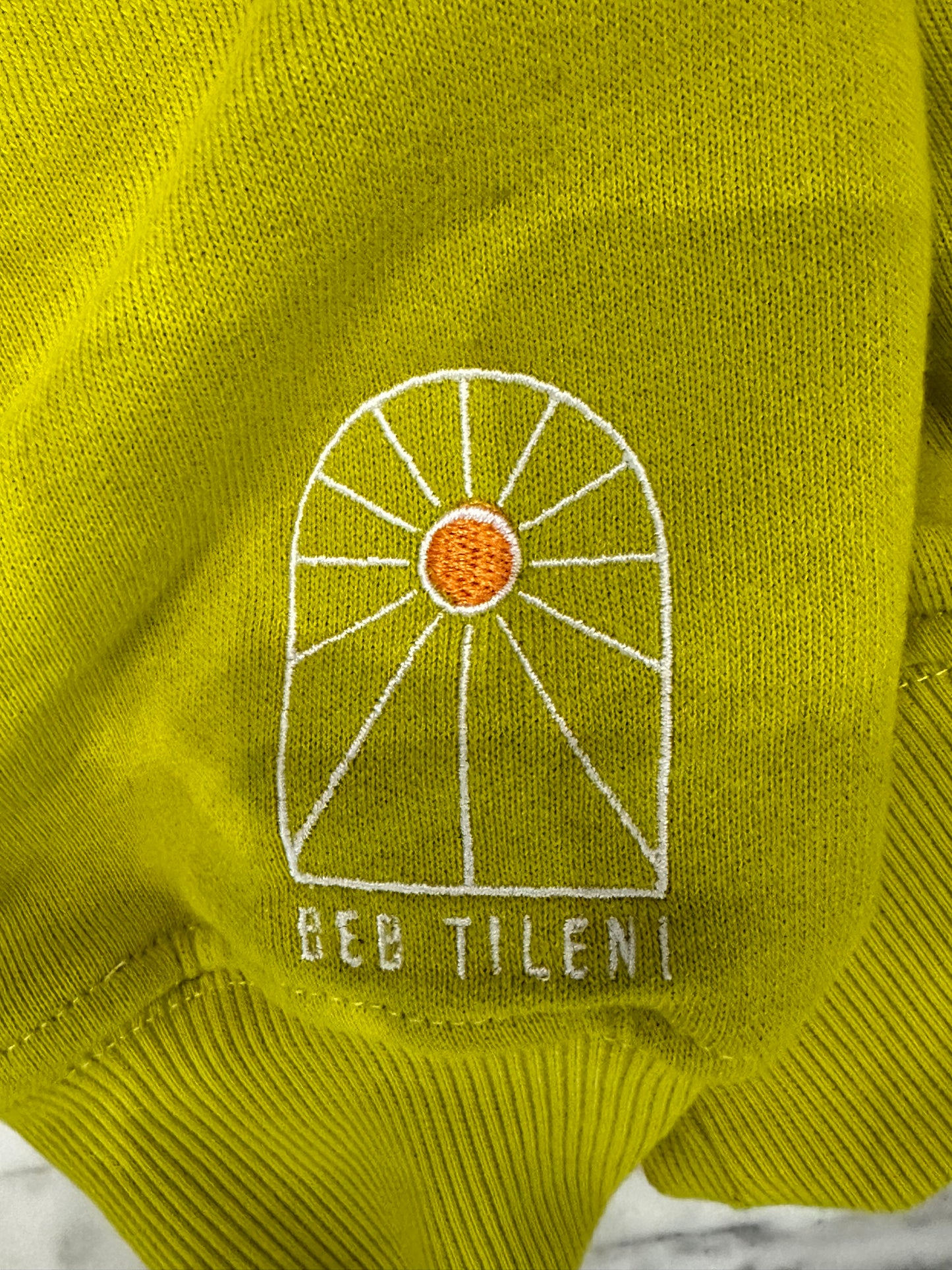 Crewneck Yellow